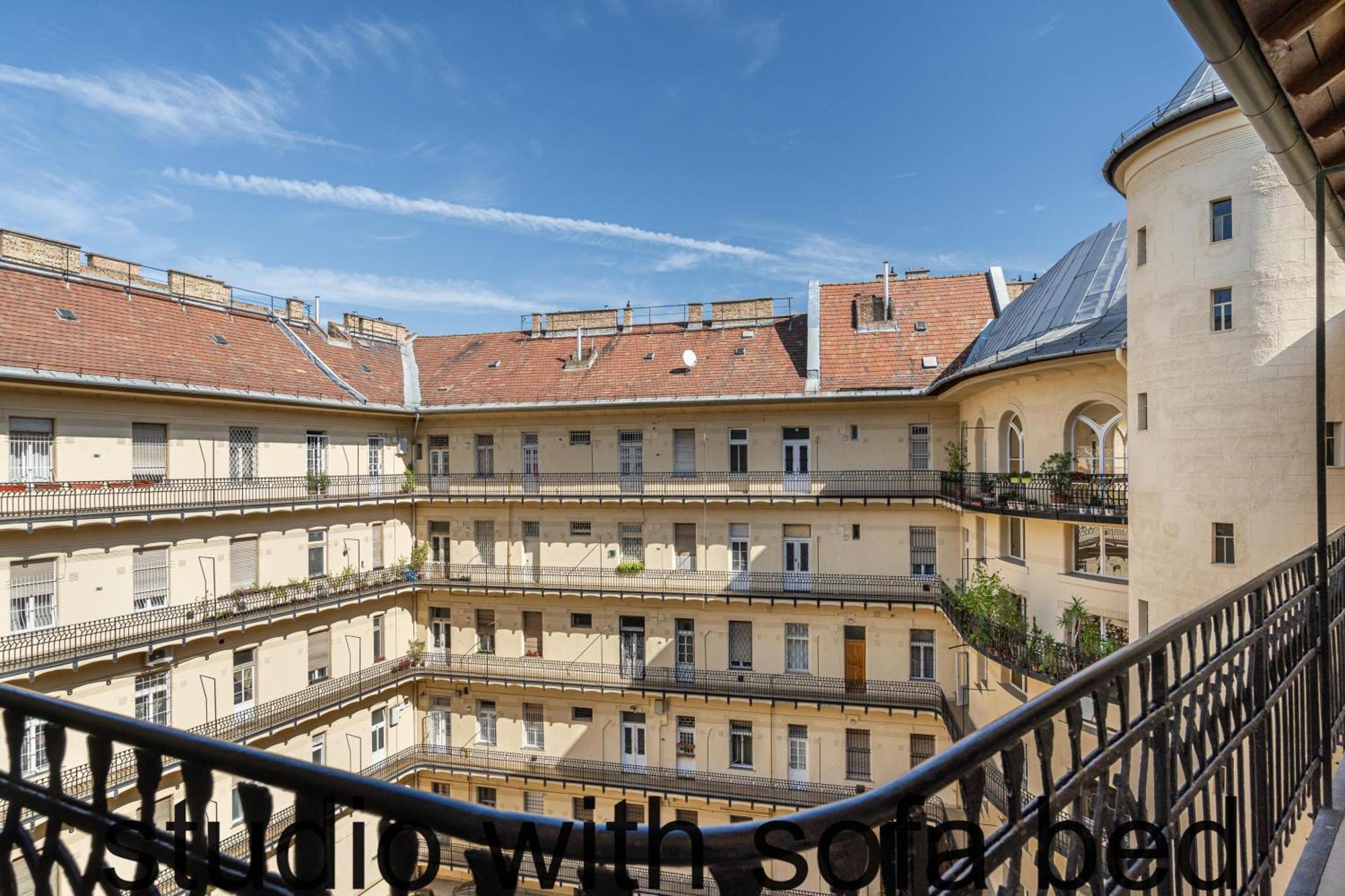 Cityzen Studios Budapest Rom bilde